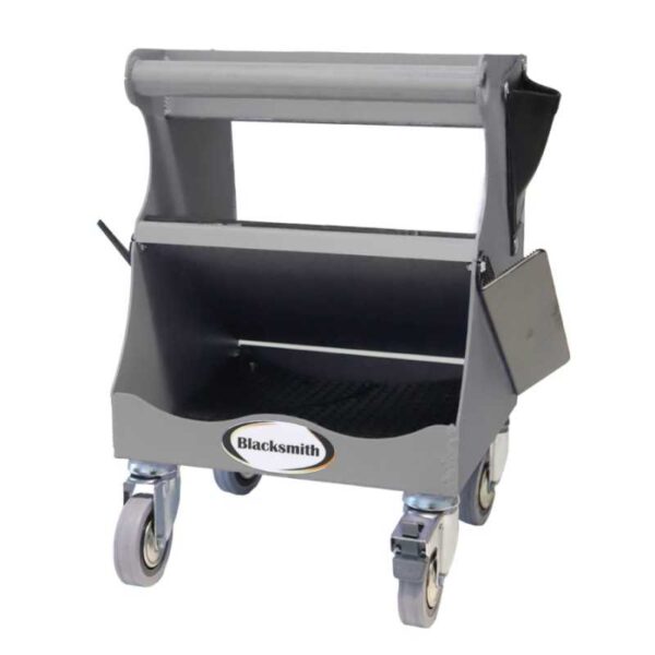 Carro Blacksmith con un estante y ruedas