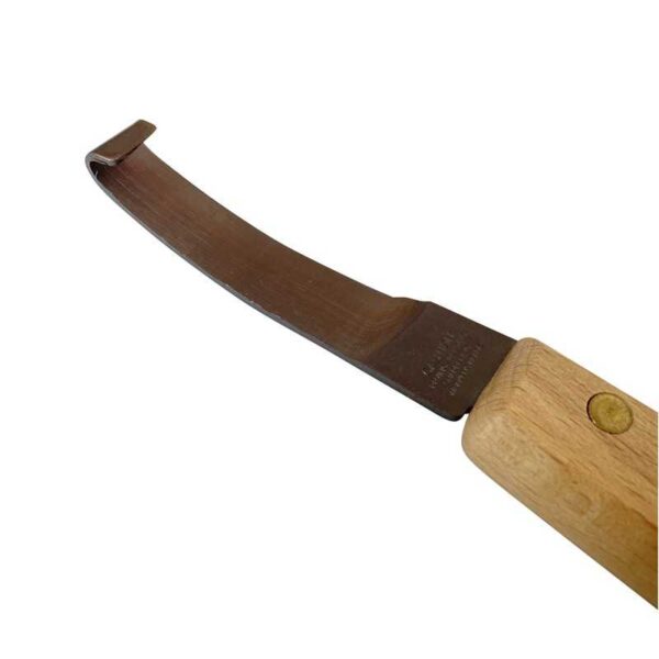Detalle del extremo de la hoja Mustad de doble filo