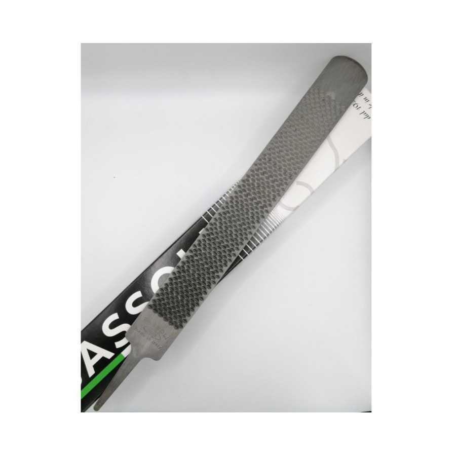 Escofina Bassoli Farrier con su envase