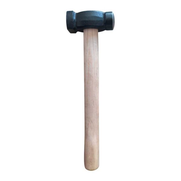 Martillo de forja Sell con mango de madera