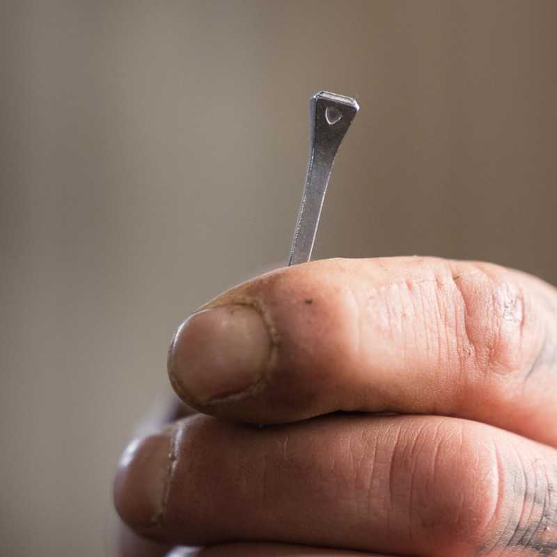 Detalle de cabeza de clavo Werkman