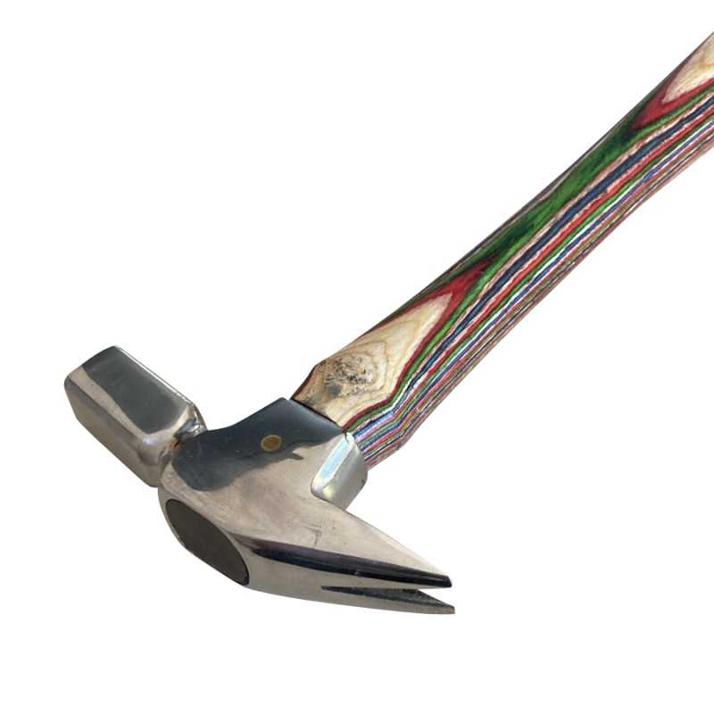 Martillo Bassoli de 10 oz con mango multicolor e imán